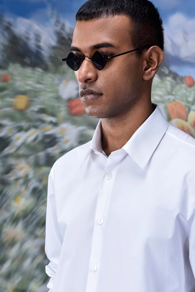 جينات ليكوانت هيمانت قميص قطني بياقة عادية - أبيض